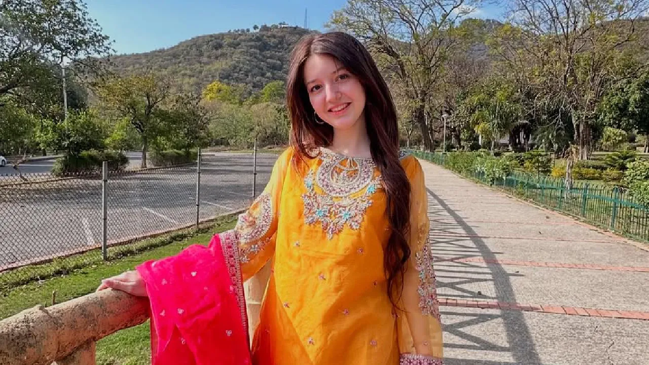 sana-yousuf-image